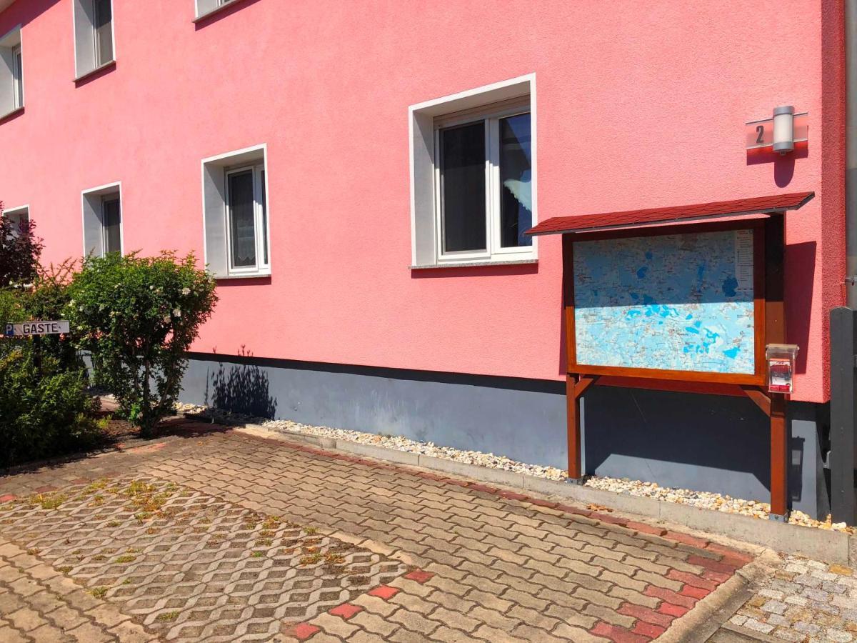 Fewo Gaesteunterkunft Drathschmidt Senftenberg Esterno foto